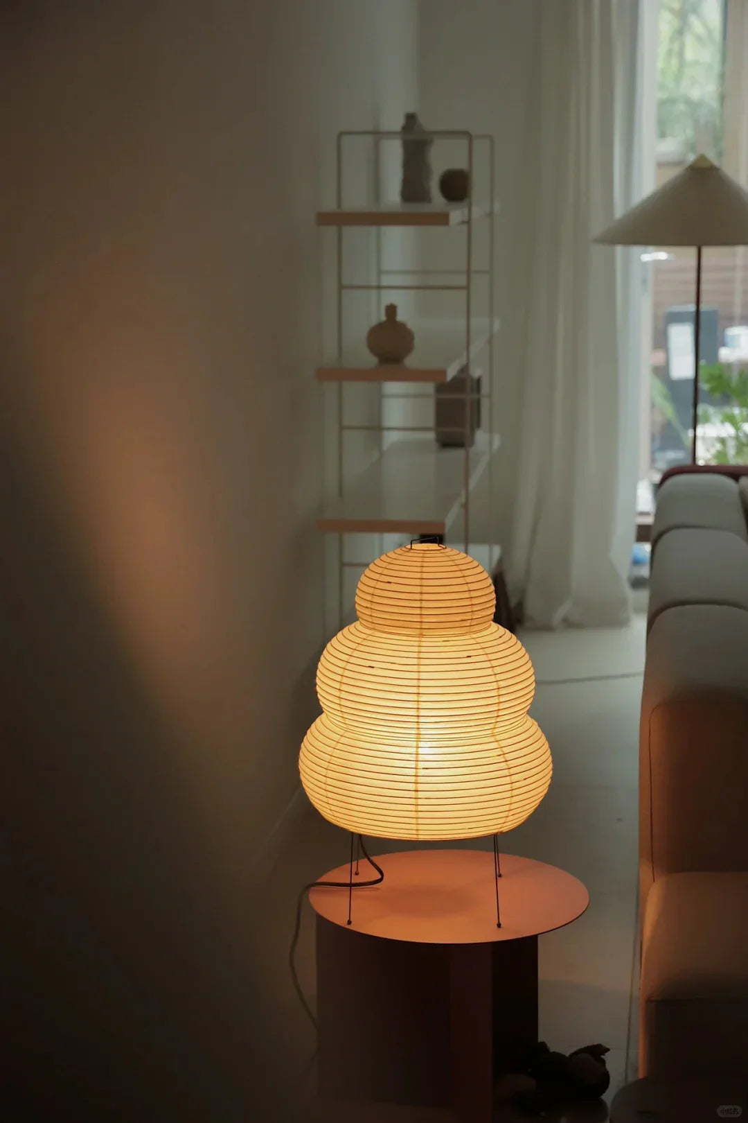 Washi Paper 25N Table Lamp - view 6 | Metavaya