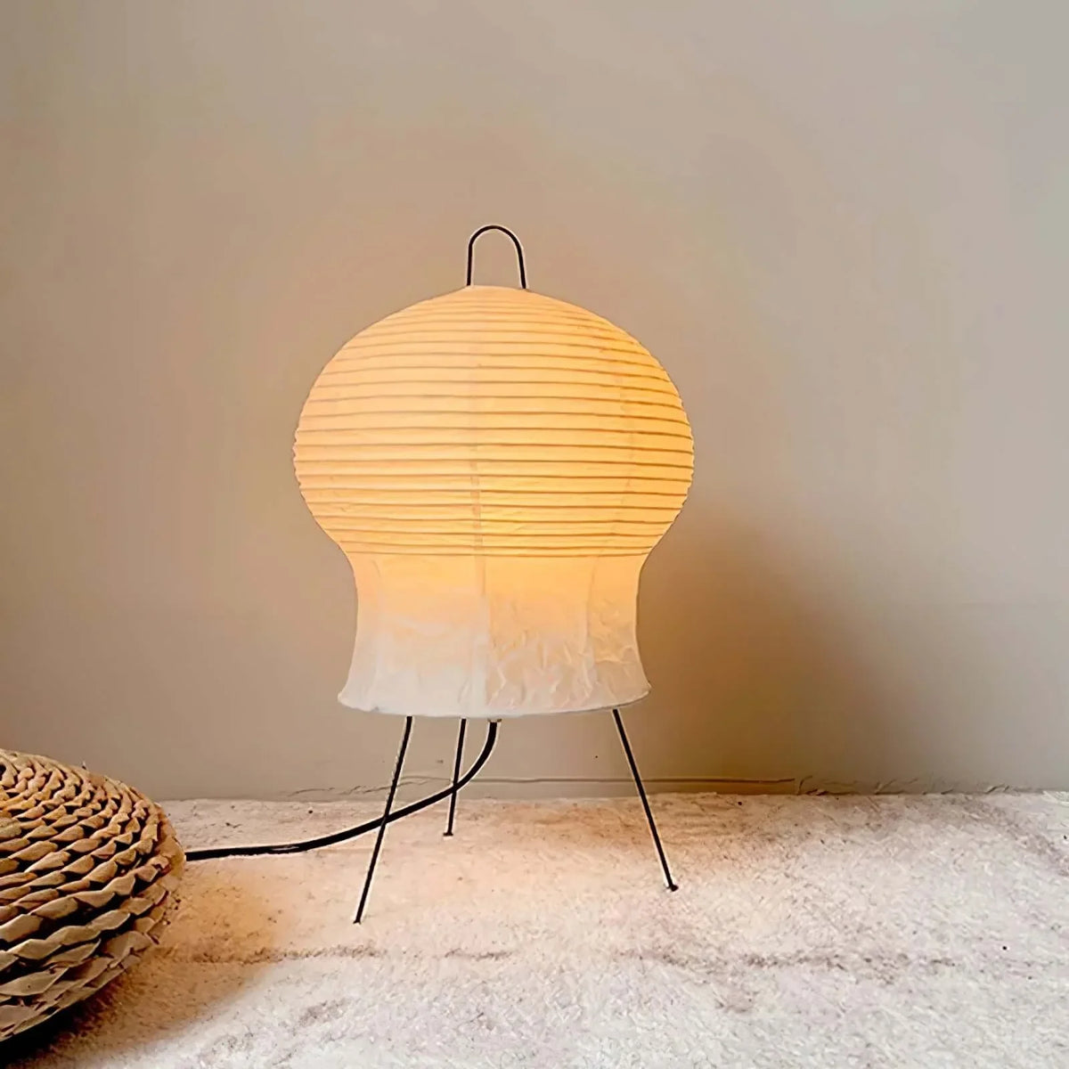 Washi Paper 2N Table Lamp - view 9 | Metavaya