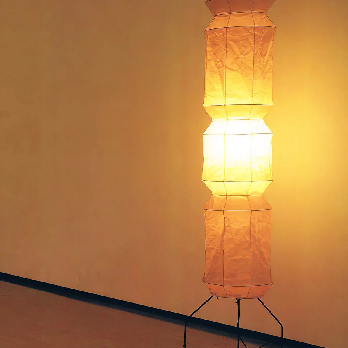 Washi Paper UF4-L6 Floor Lamp - view 10 | Metavaya