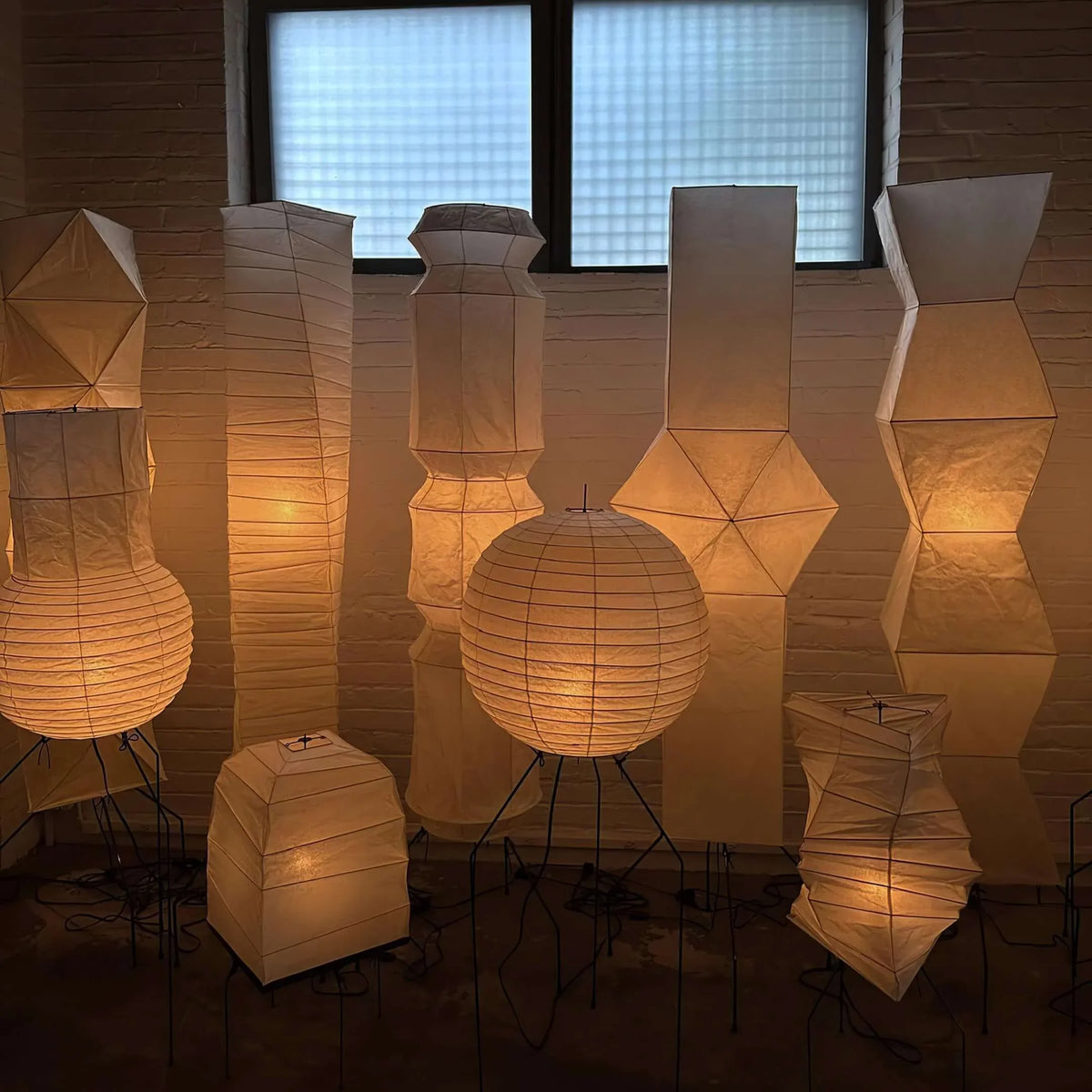 Washi Paper UF4-L6 Floor Lamp - view 6 | Metavaya