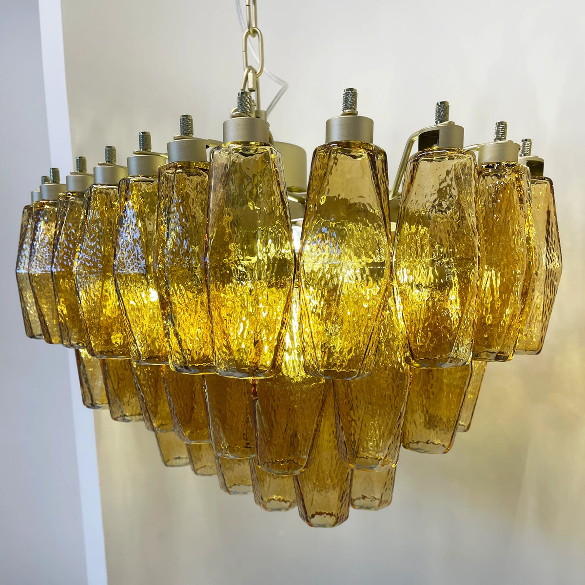 Amber Poliedri Chandelier - view 10 | Metavaya