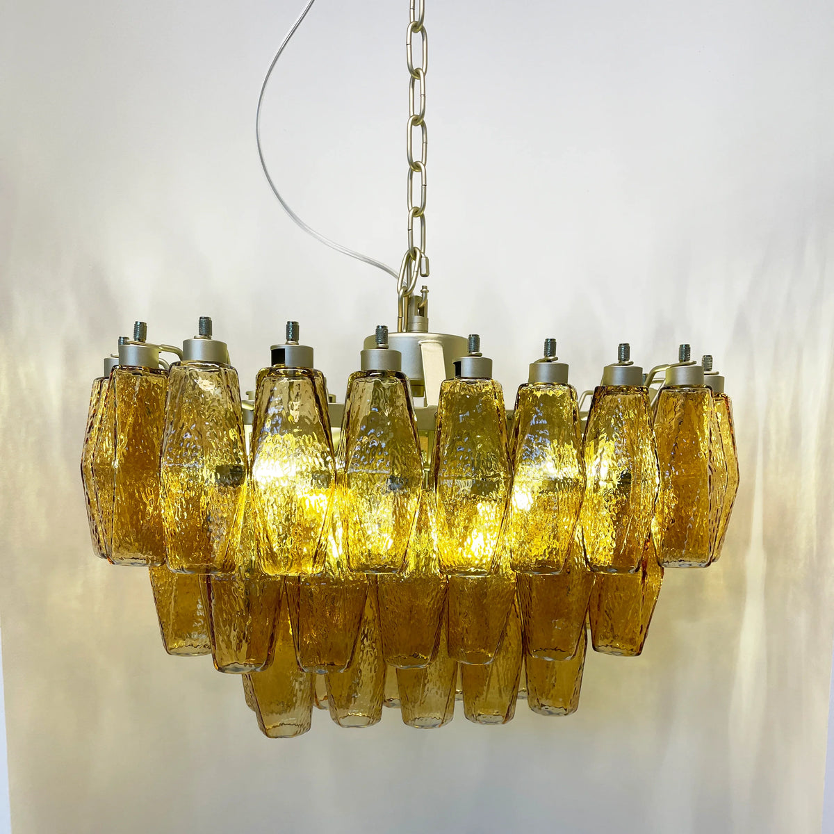 Amber Poliedri Chandelier - view 9 | Metavaya