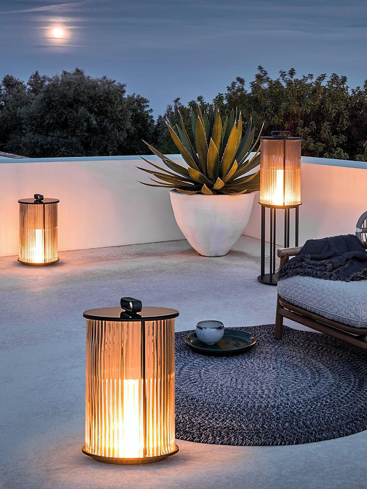 Metavaya Floor lamp Ambient Line Lantern Garden Lights