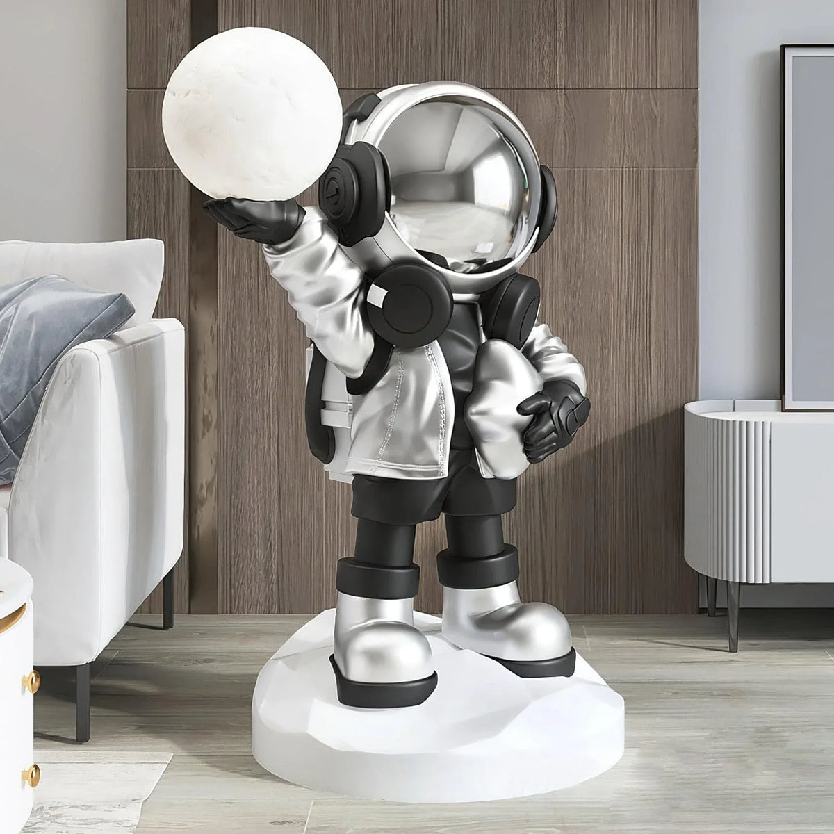 Metavaya Floor Lamp Dia 50cm x H 75cm / ∅ 19.6″ x H 29.5″ / Chrome Apollo Astronaut Built-in Battery Floor Lamp 662668899848 M2023123005-2
