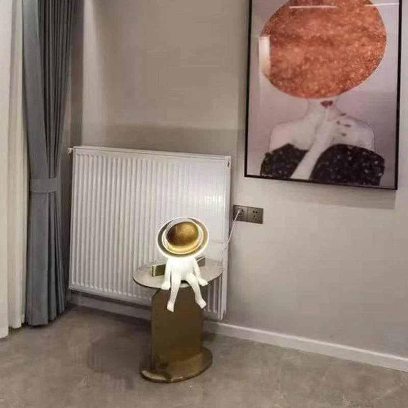 Metavaya Table lamp Astronaut LED Table lamp