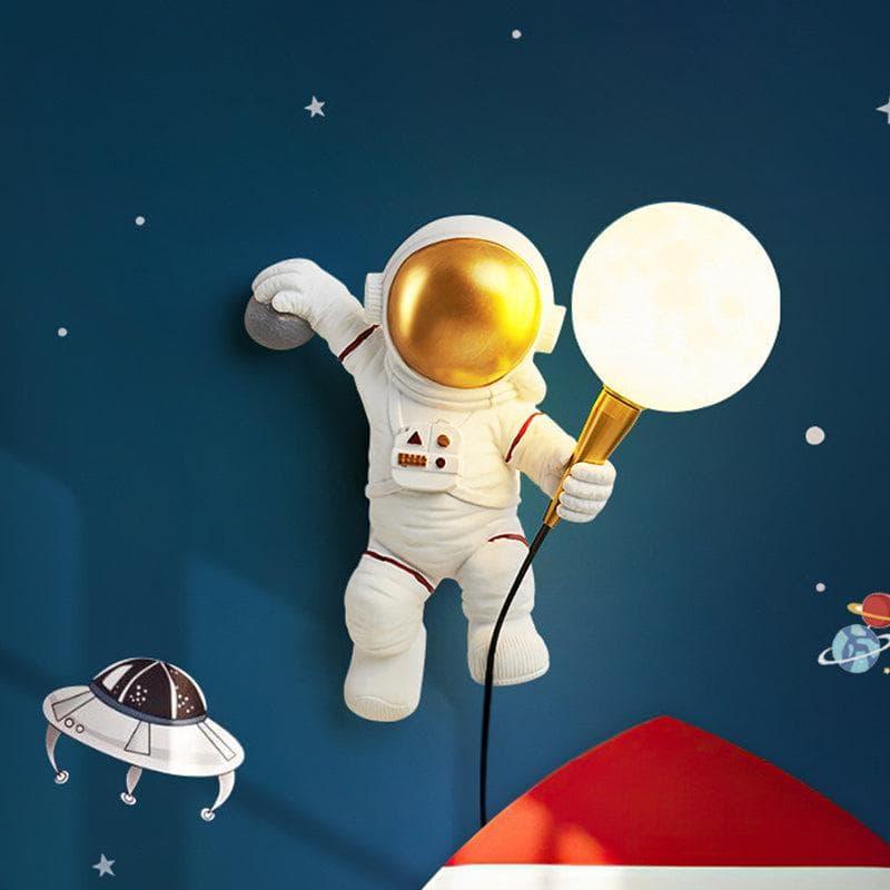 Metavaya Wall lamp Dia 25 cm x H 32 cm / ∅ 9.8″ x H 12.6″ / White Astronaut Wall Lamp 6938617818968 M2023120803-1 Astronaut Wall Lamp|Theme Design Lamp