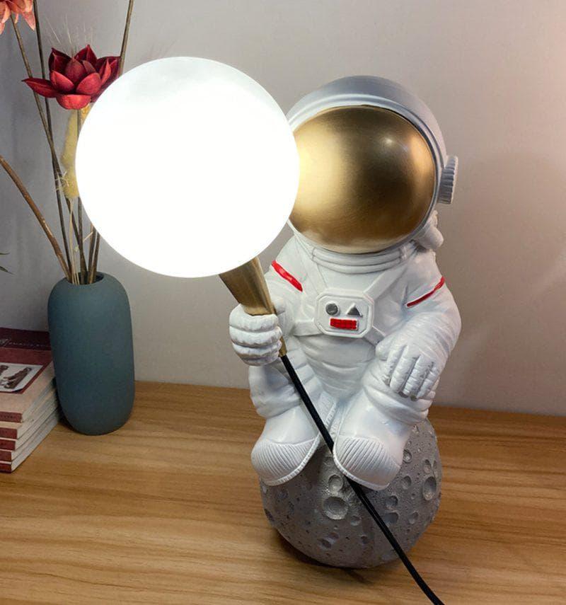 Metavaya Table lamp Astronaut Table Lamp
