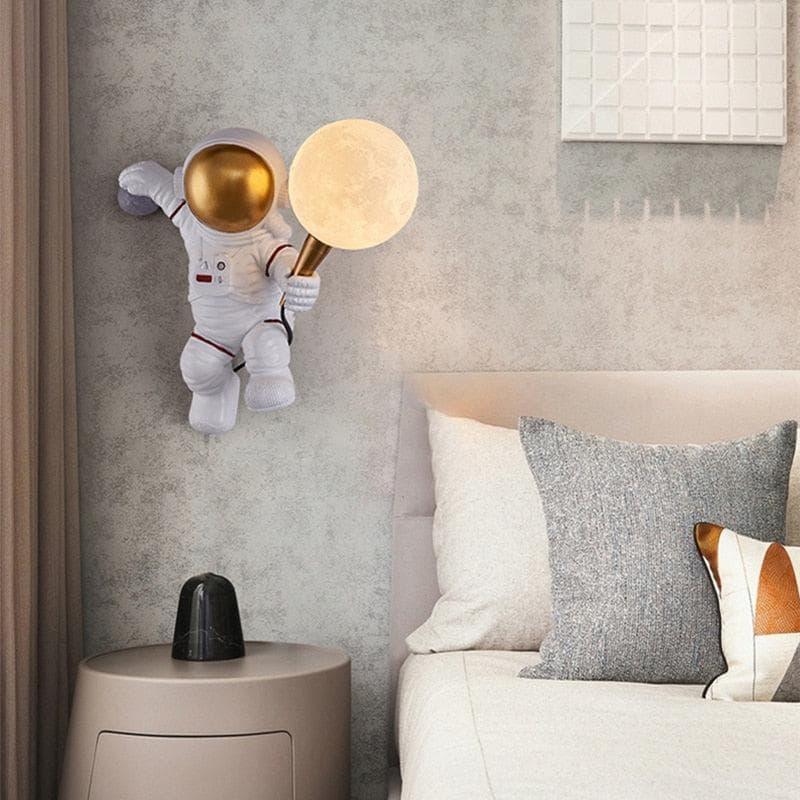 Metavaya Wall lamp Dia 25 cm x H 32 cm / ∅ 9.8″ x H 12.6″ / White Astronaut Wall Lamp 6938617818968 M2023120803-1 Astronaut Wall Lamp|Theme Design Lamp