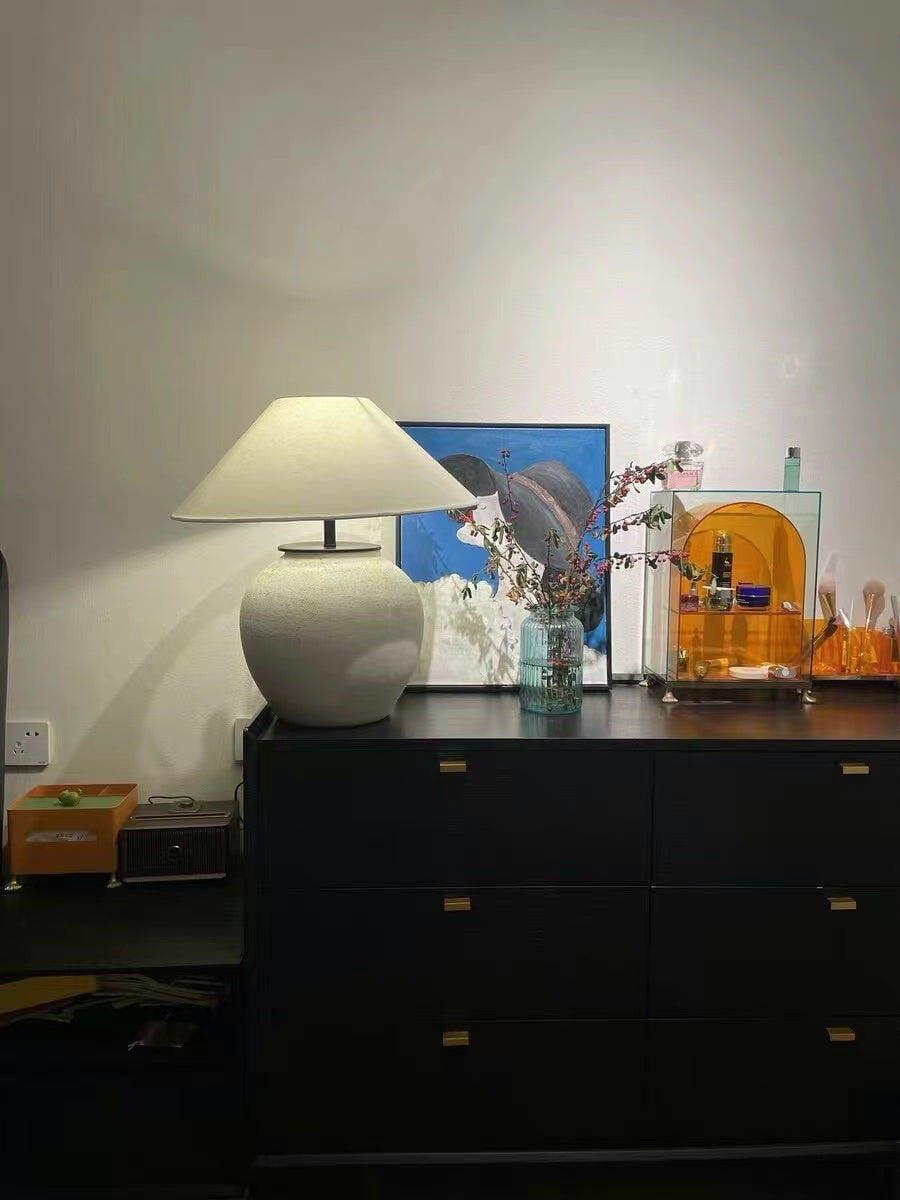 Metavaya Table lamp Black Mud Table Lamp