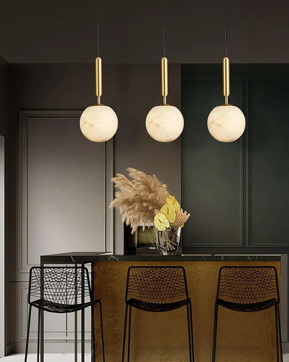 Metavaya Pendant Lamp Dia 15cm x H 32cm / ∅ 5.9″ x H 12.6″ / brass Bosso Pendant Lamp 6938617813147 M2023110702-1