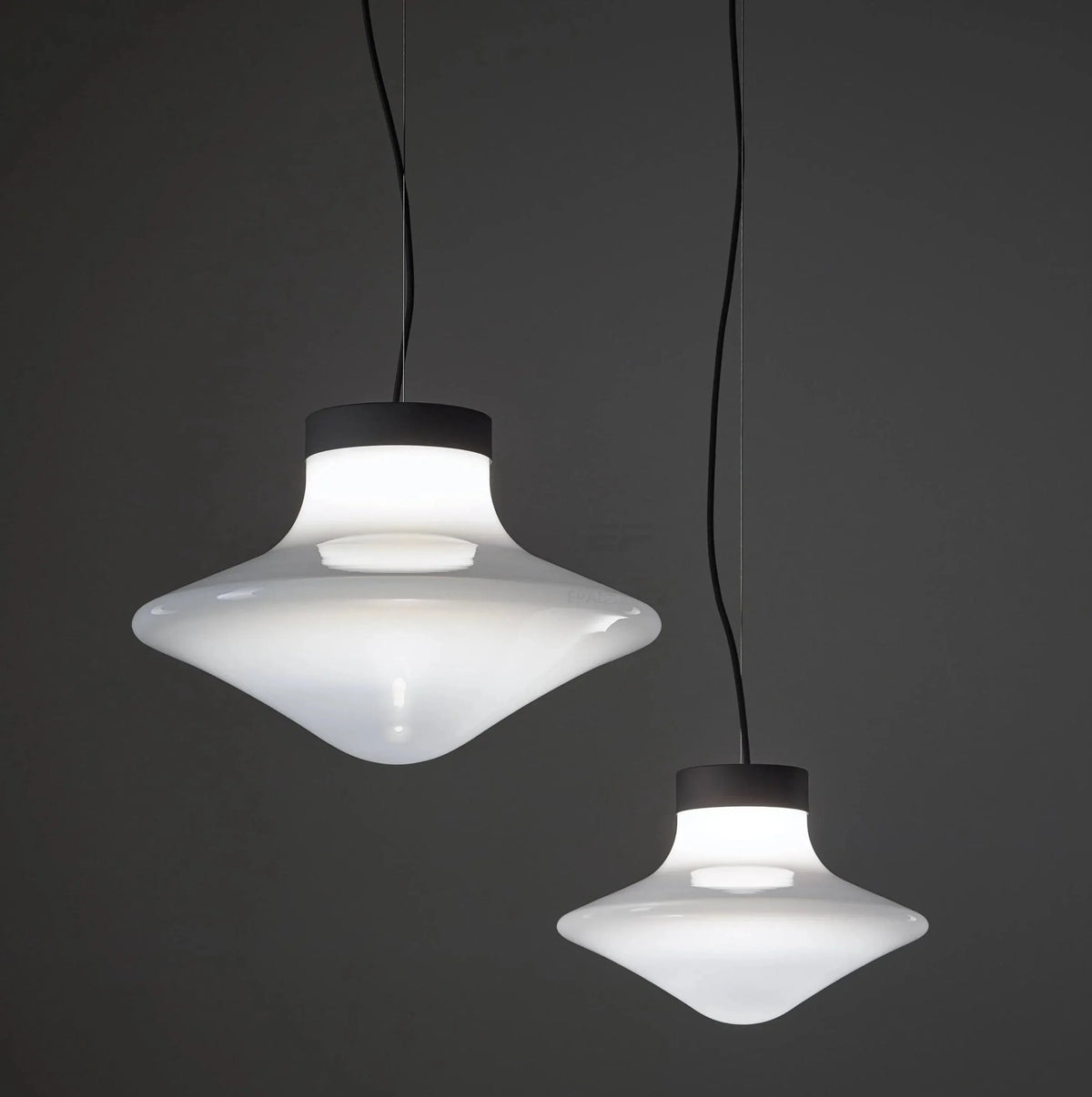 Metavaya Pendant lamp Brokis Trottola Pendant Light Glass Brokis Trottola Pendant Light