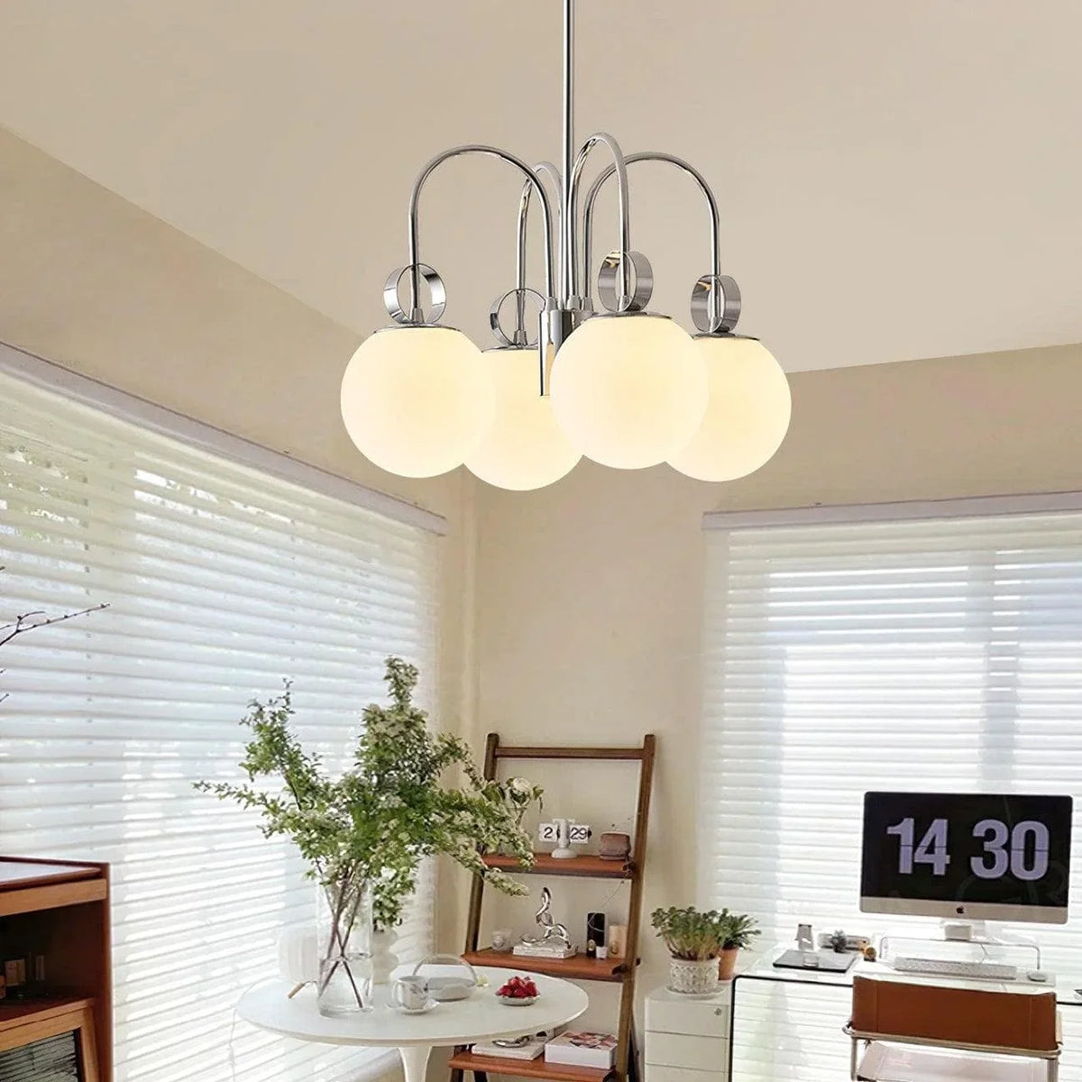 Metavaya Chandelier 4 heads Size: Dia 47cm x H 33cm / ∅ 18.5″ x H 13″ / Chrome+White Carisa Collection Chandelier 6938617790141 M2023101202-1