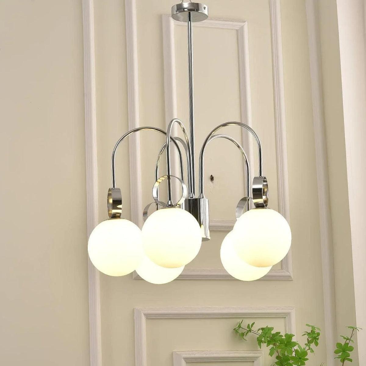 Metavaya Chandelier Carisa Collection Chandelier