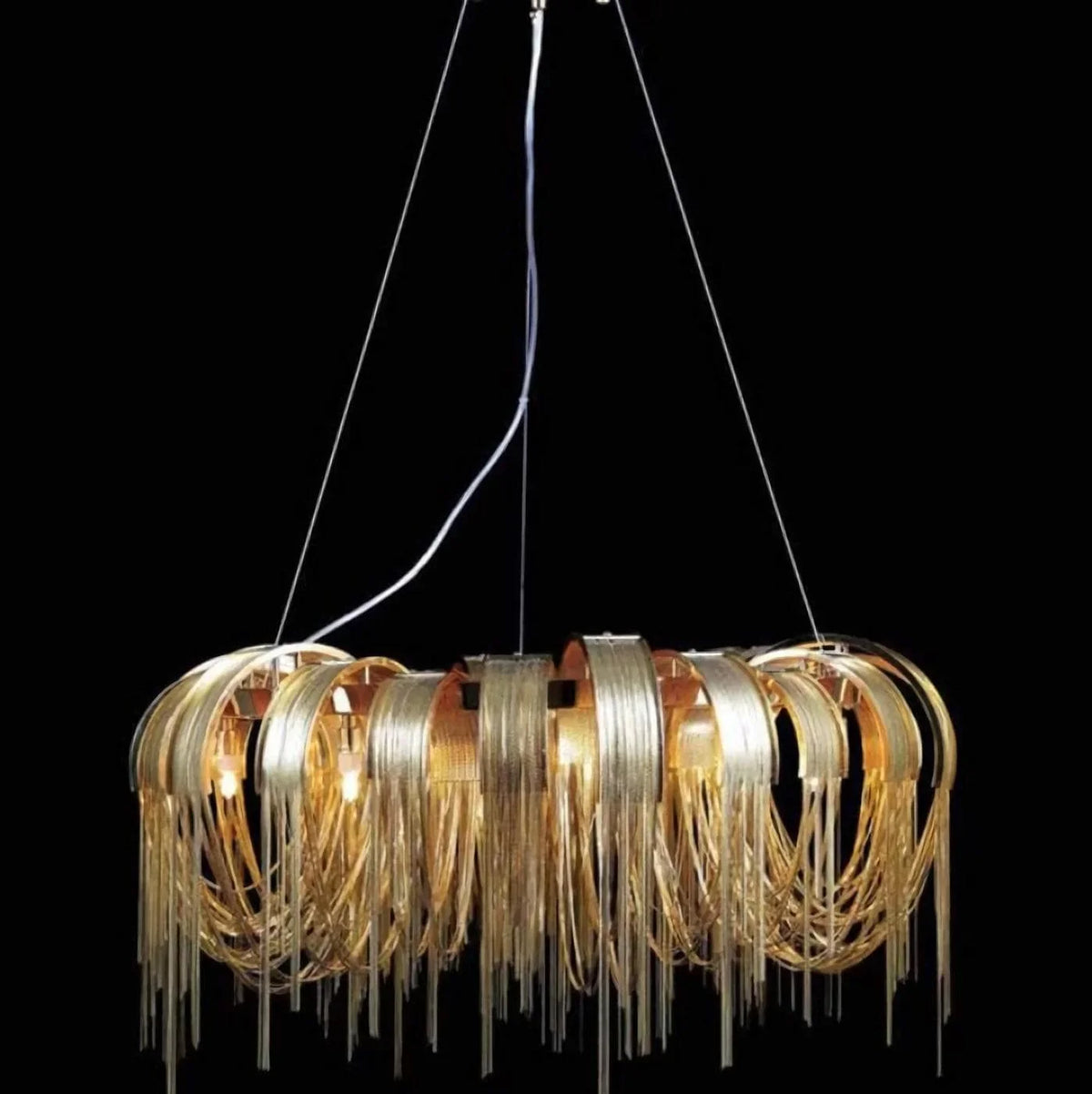 Metavaya Pendant light Chrome Aluminum Chain Tassel Chandelier