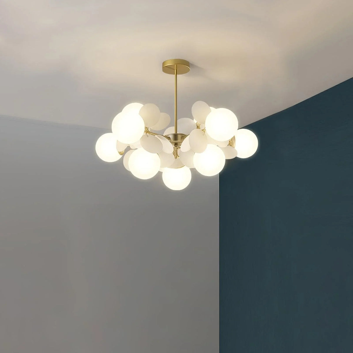 Metavaya Pendant lamp 10 Heads: Diameter 67 cm x H 26.5 cm / ∅ 26.38" x H 10.43" / white Creative Chandelier 662668841861 M2023122105-4 Creative Chandelier|Special Sale