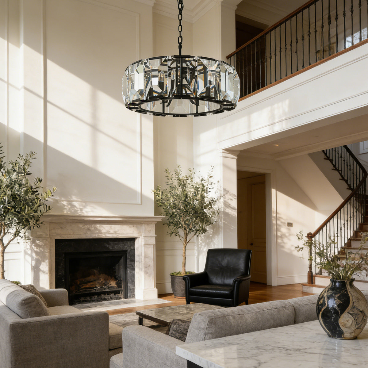 Cut_Glass_Chandelier_in_Two-Story_Living_Room_Metavaya