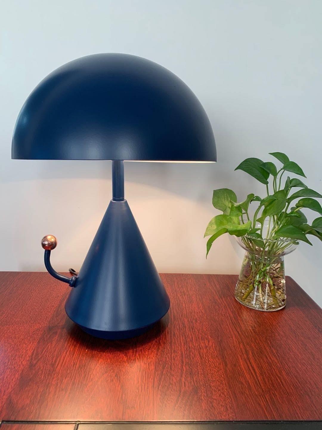 Metavaya Table Lamp Dali Divina Table Lamp