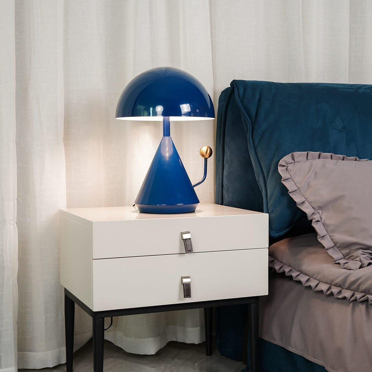 Metavaya Table Lamp Dali Divina Table Lamp