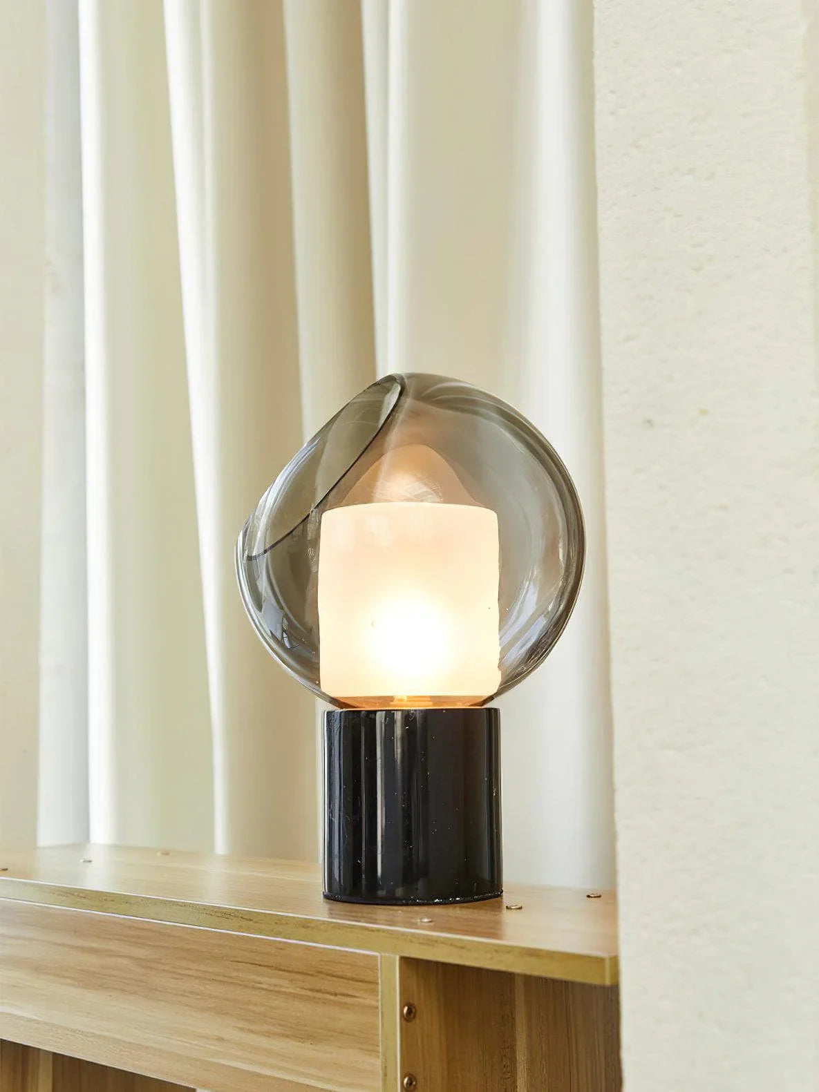 Metavaya Table lamp Dome Evedal Glass Table Lamp