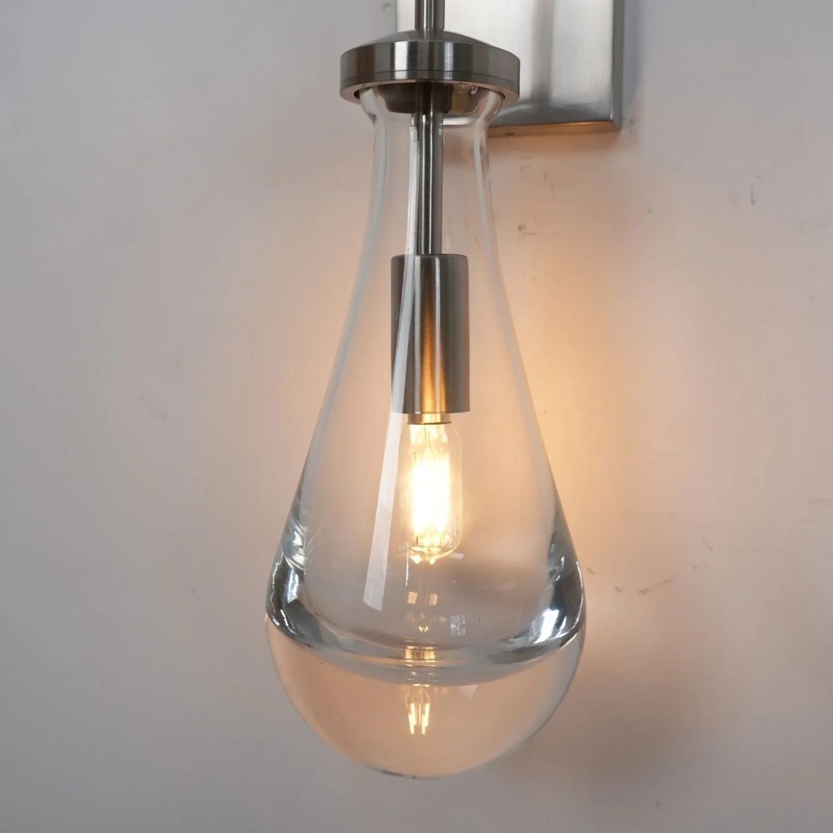 Droplet Crystal Wall Light - view 2 | Metavaya