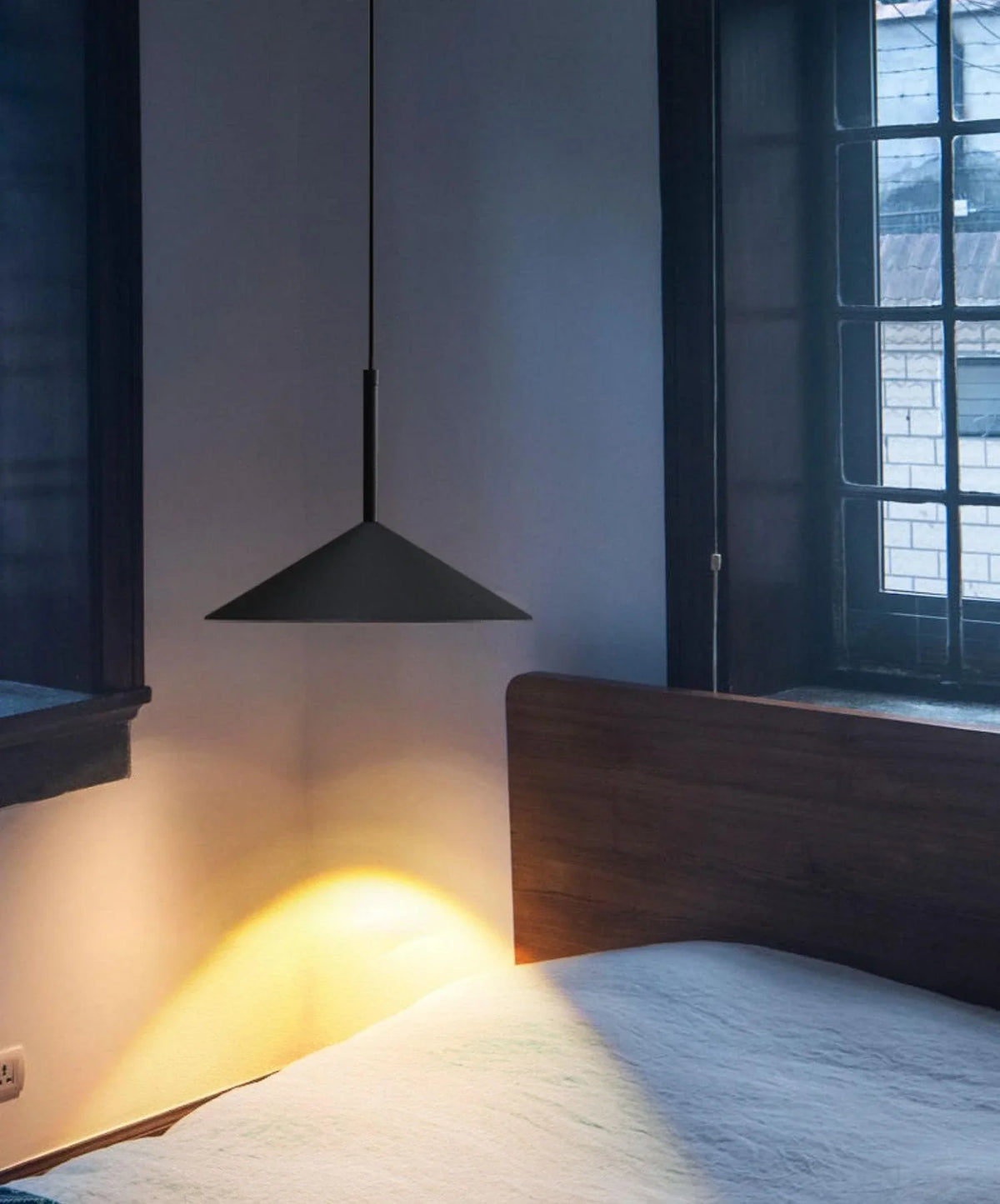Metavaya Pendant light Dia 26.5cm x H 200cm / ∅ 10.4″ x H 78.7″ / Black Dry Led Pendelleuchte 6938617781200 M2023081309-1