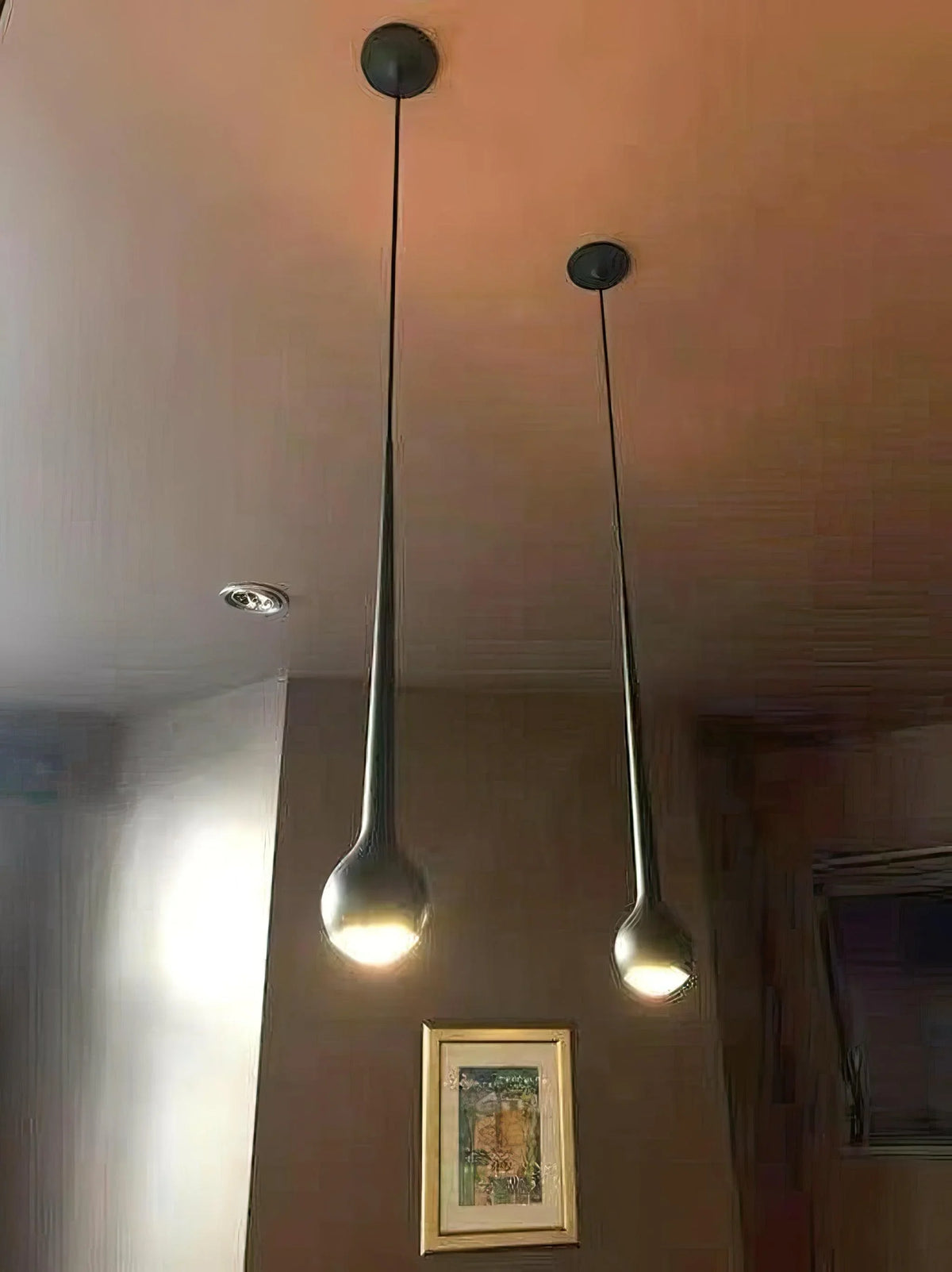 Metavaya Pendant light Falling Pendant Lamp
