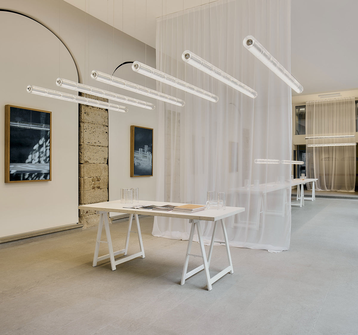 Flos Luce Horizontal Suspension Light - view 10 | Metavaya