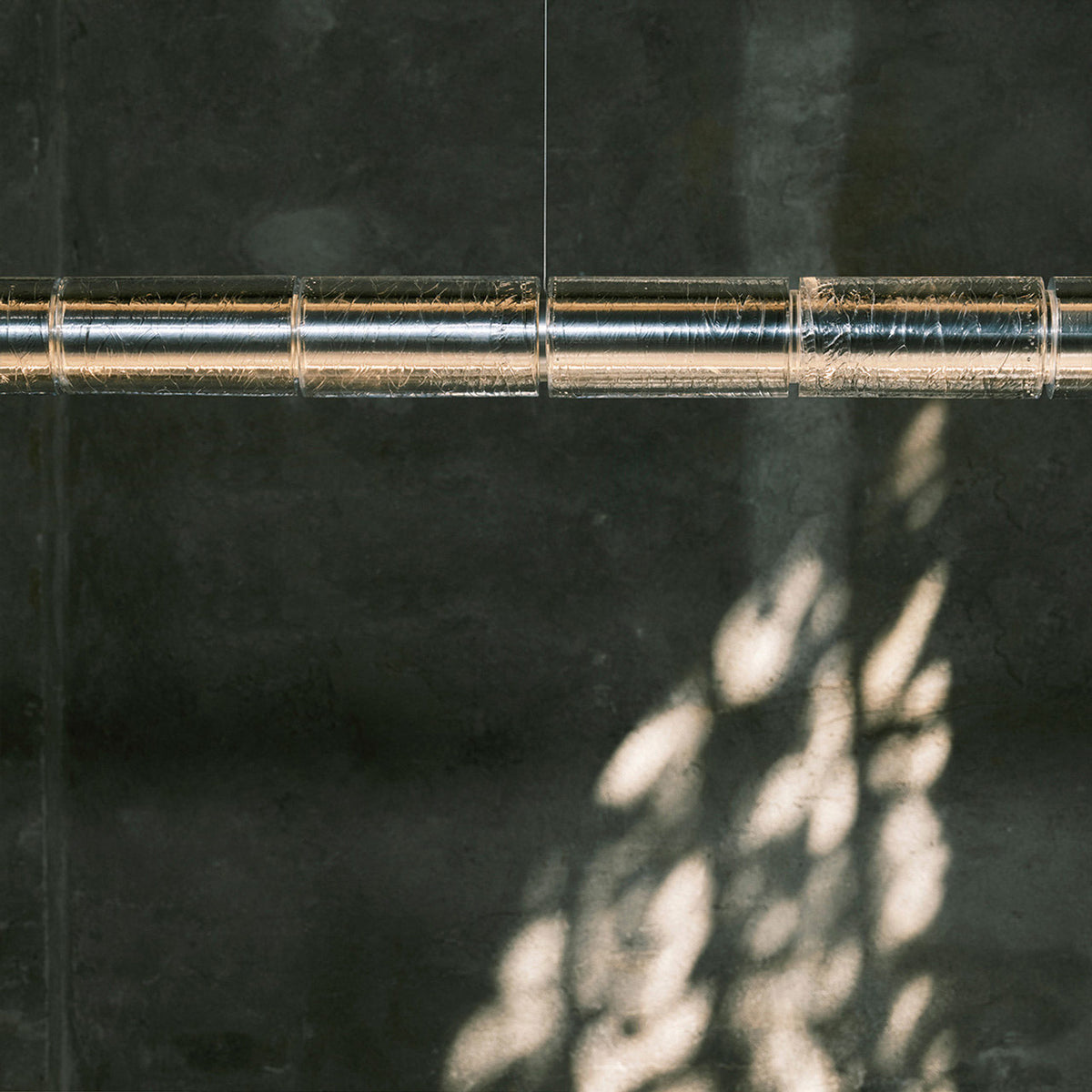 Flos Luce Horizontal Suspension Light - view 3 | Metavaya