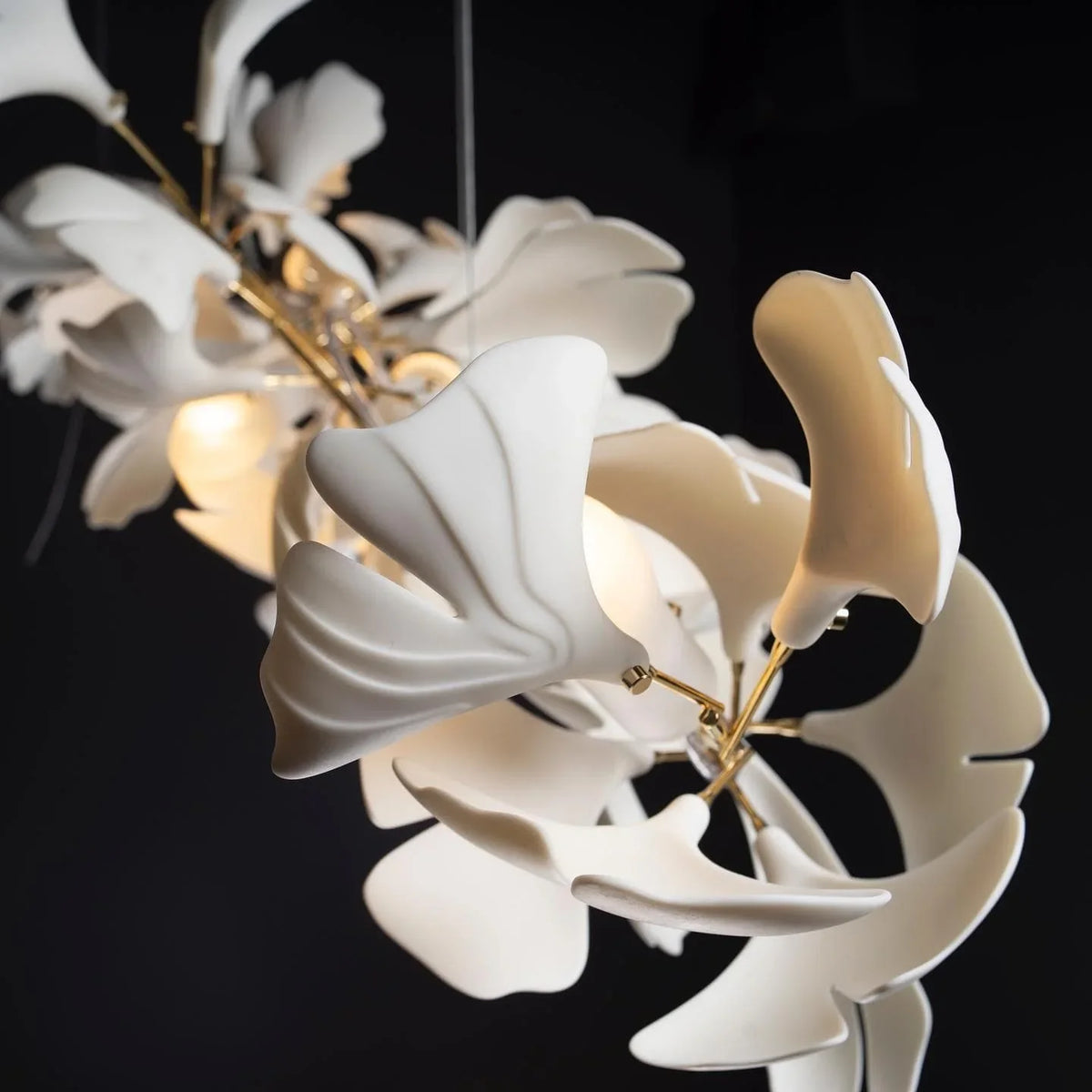Metavaya Chandelier Gingko Chandelier A