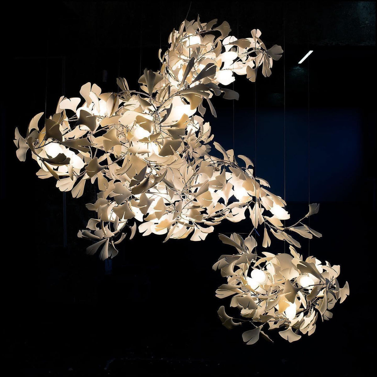 Metavaya Chandelier Gingko Chandelier A