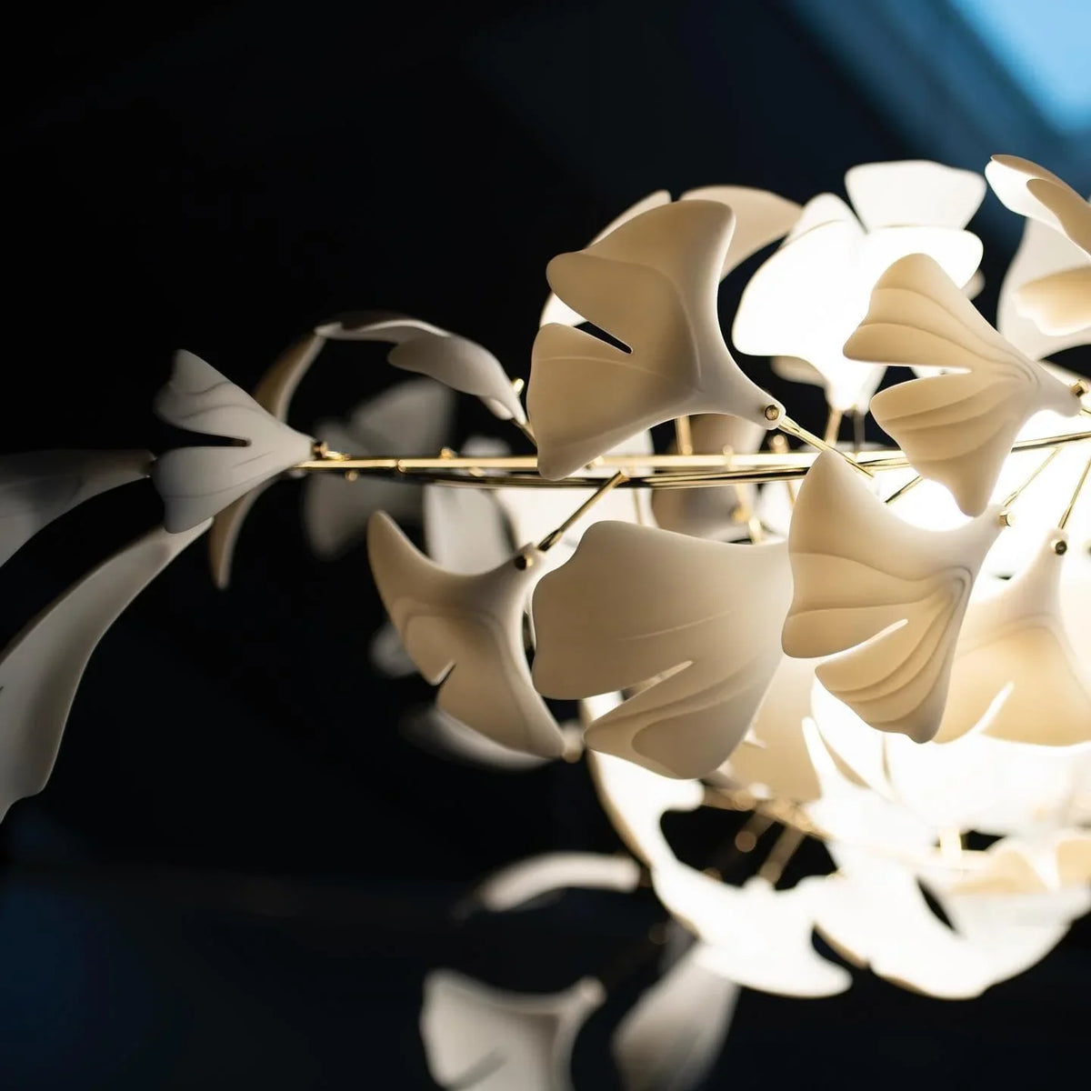 Metavaya Chandelier Gingko Chandelier A