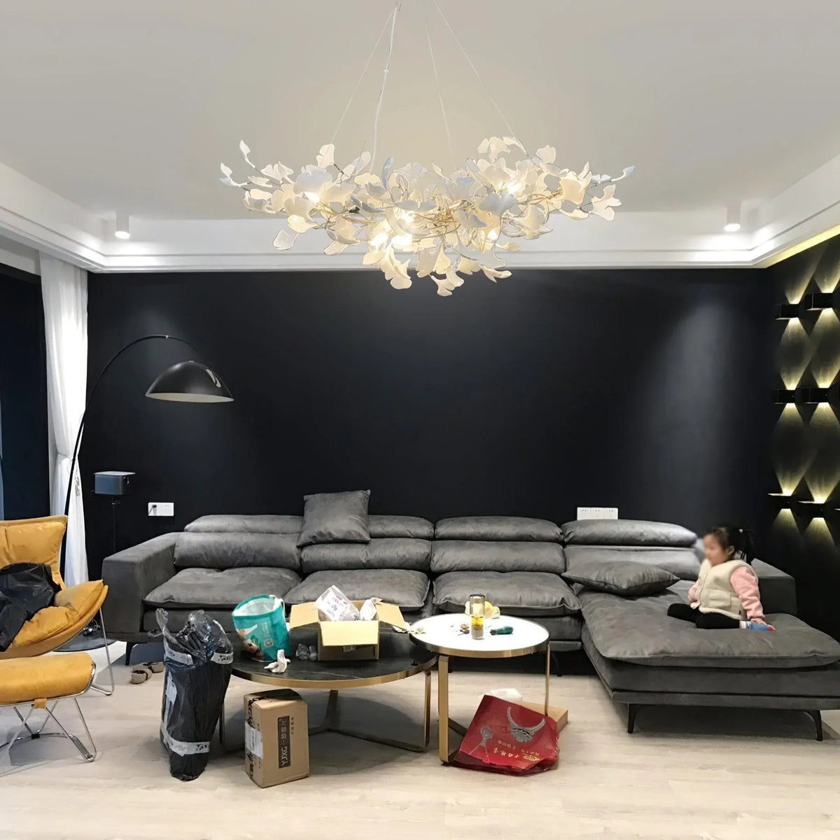 Metavaya Chandelier L 100cm x W 45cm x H 150cm / L 39.3″ x W 17.7″ x H 59″ / White Gingko Chandelier B 6938617787943 M2023100204-1