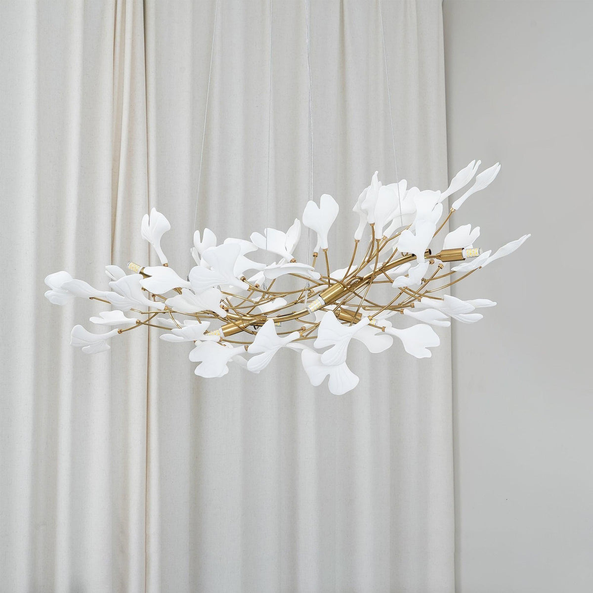 Metavaya Chandelier Gingko Chandelier B