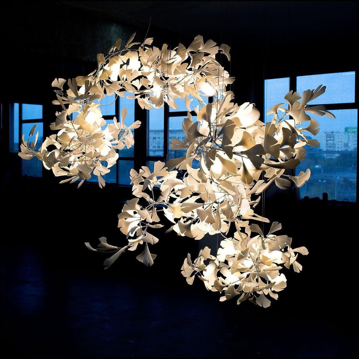 Metavaya Chandelier Gingko Chandelier C
