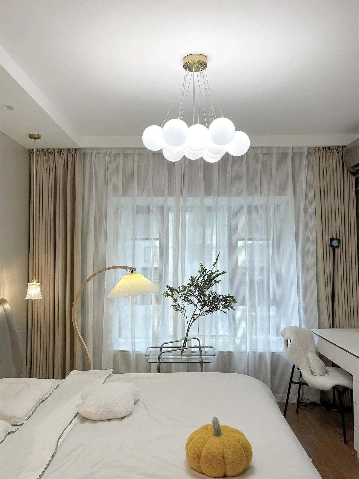 Metavaya Chandelier Glass Cluster Chandelier