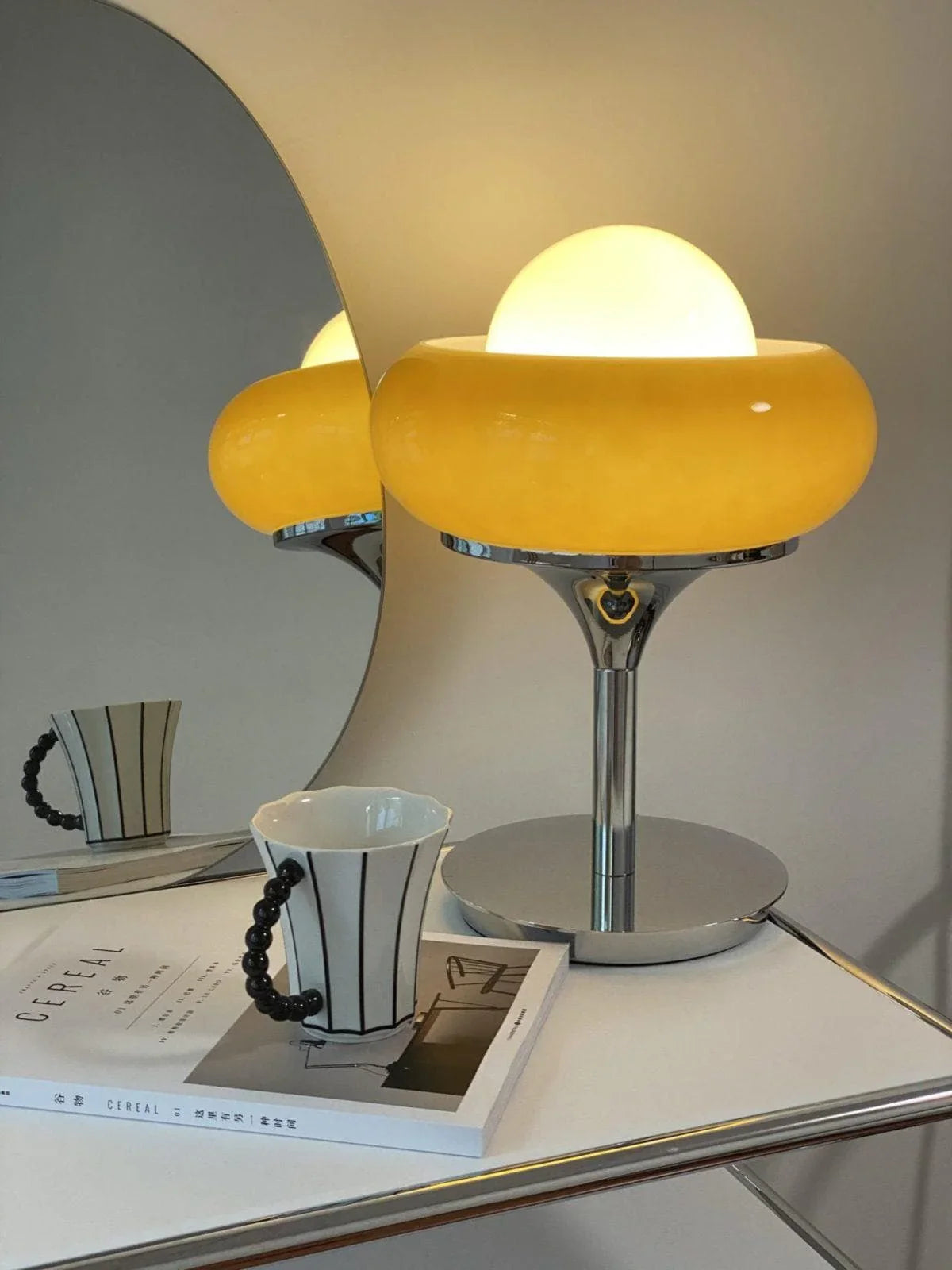 Metavaya Table Lamp Guzzini Table Lamp