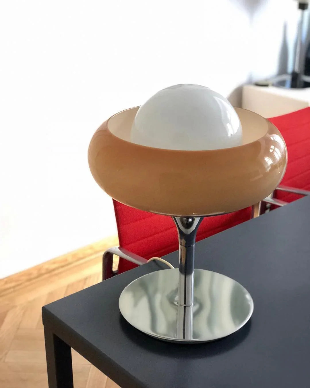 Metavaya Table Lamp Guzzini Table Lamp