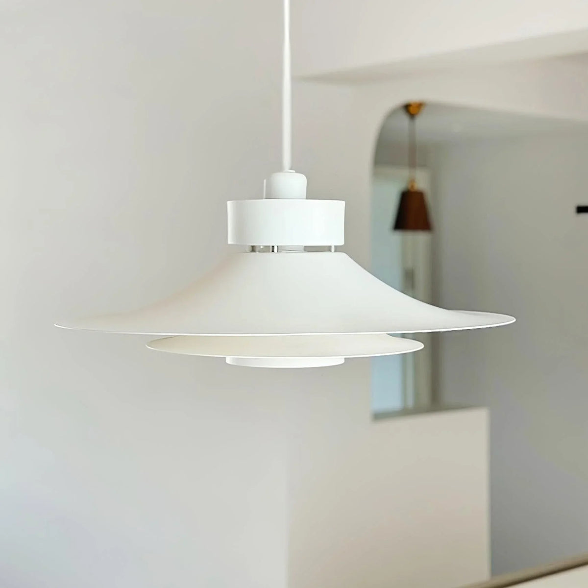 Metavaya Pendant lamp E.S. Horn type 755 Pendant Light