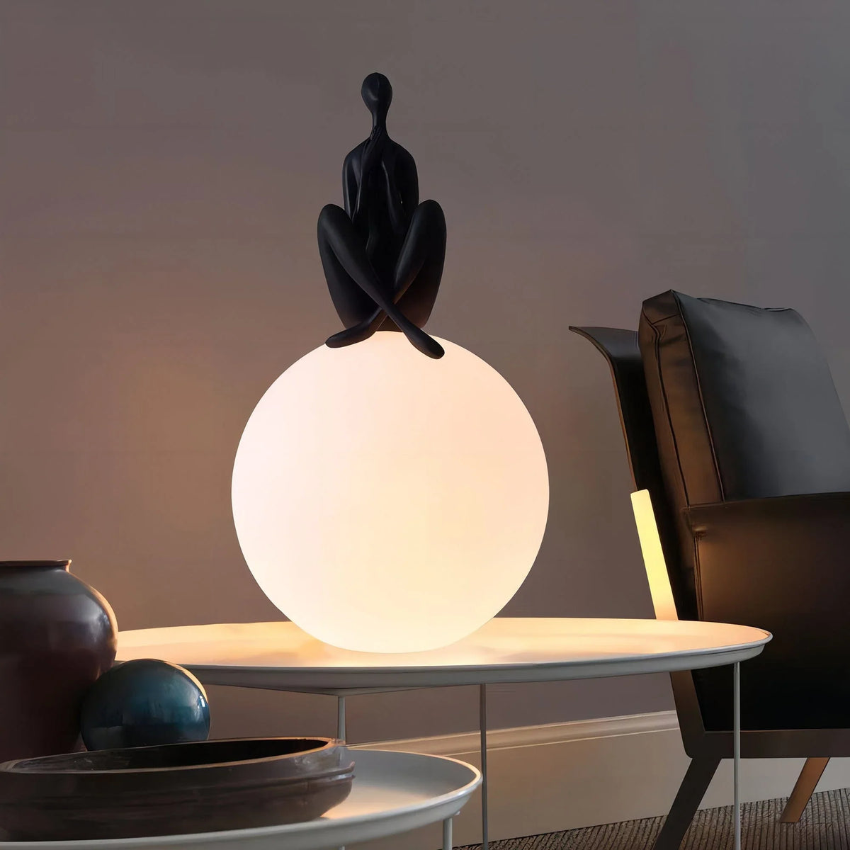 Metavaya Table lamp Statue Deco Table Lamp - B