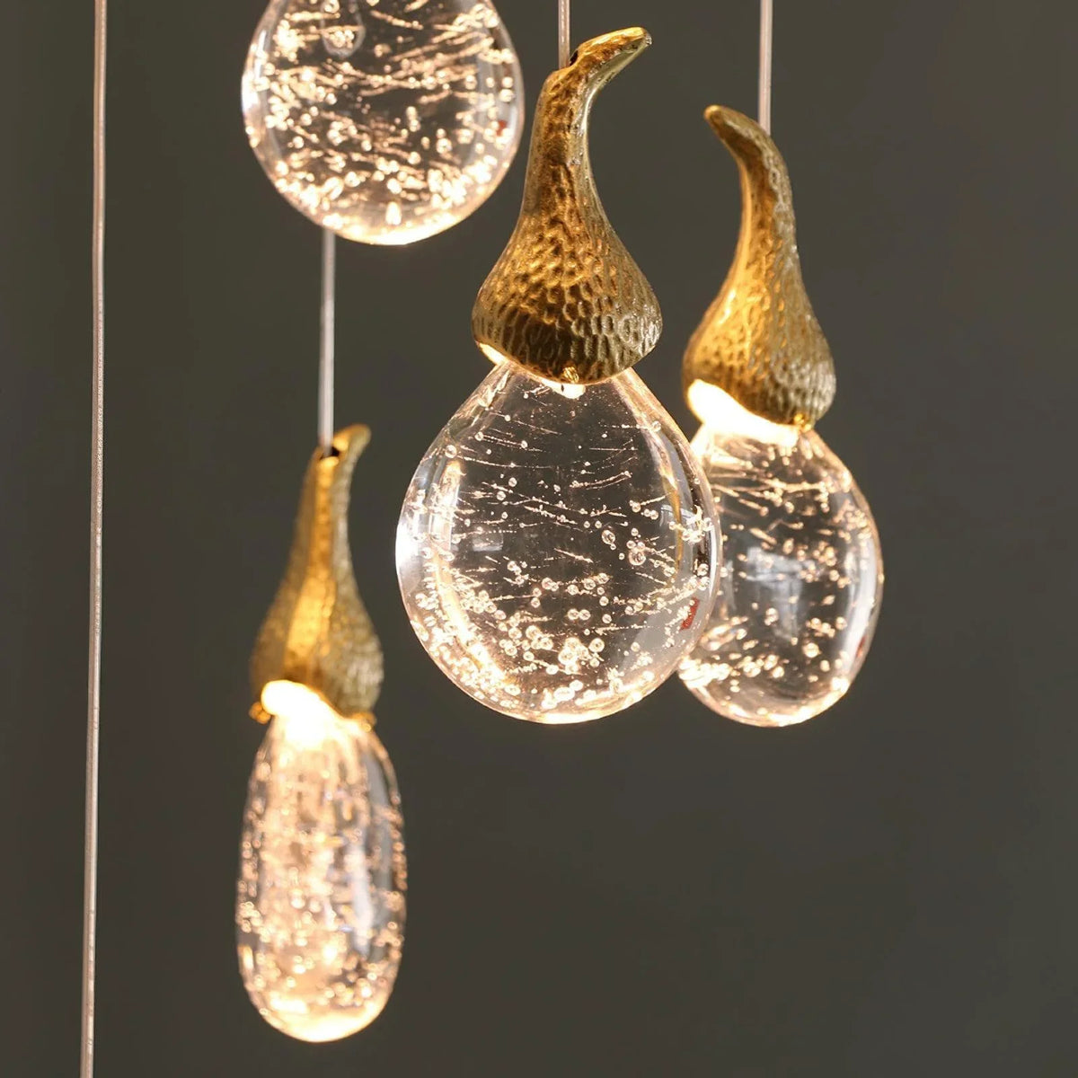 Metavaya Chandelier Leo Bubble Chandelier