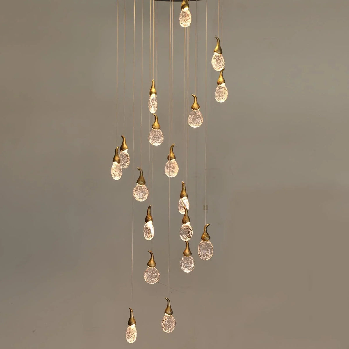 Metavaya Chandelier Leo Bubble Chandelier