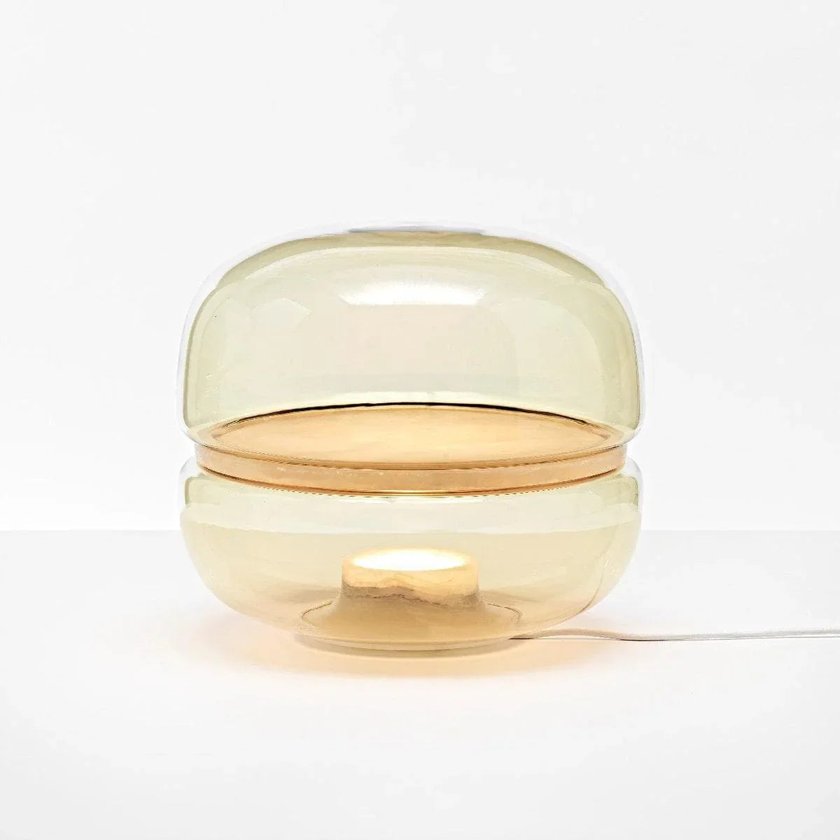 Metavaya Table Lamp Dia 26 cm × H 24.5 cm / ∅ 10.2″ x H 9.6″ / Amber glass Alabaster Glass Table Lamp 6938617803995 M2023102903-2