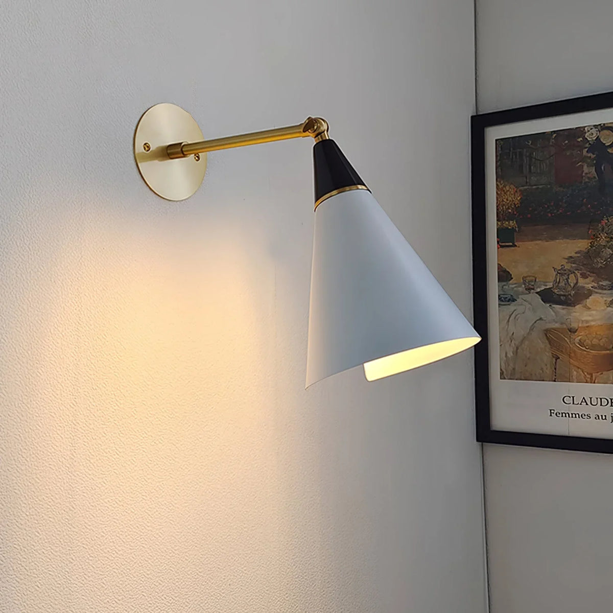 Magari Wall Lamp - view 2 | Metavaya