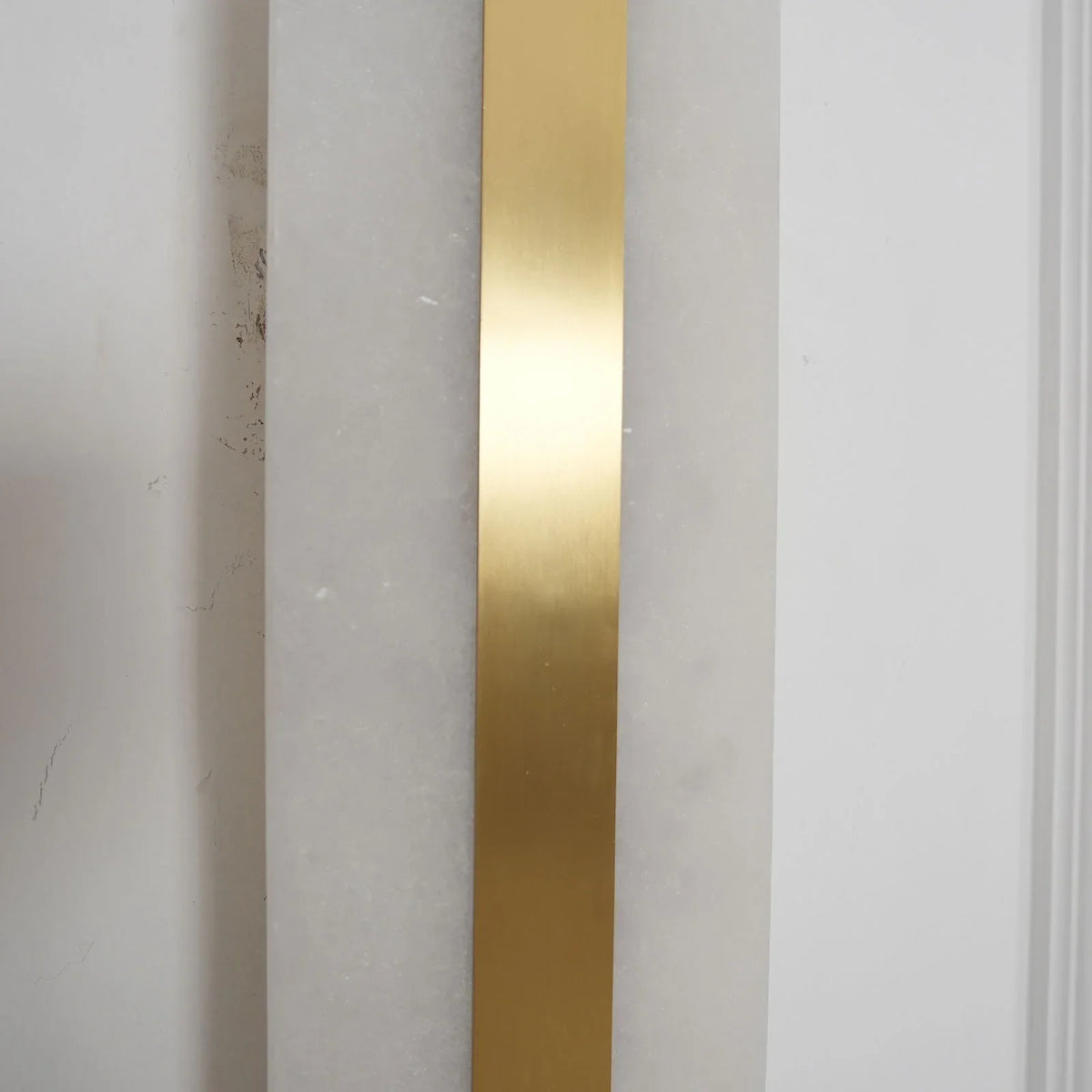 Marble Rounded Wall Light - view 8 | Metavaya