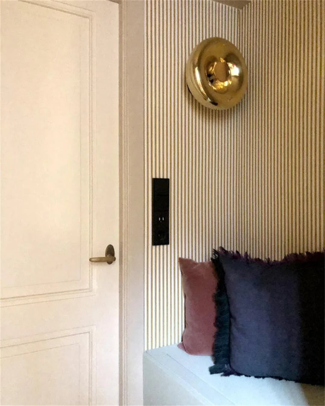 Metavaya Wall lamp Melt Mini Surface Wall Sconce