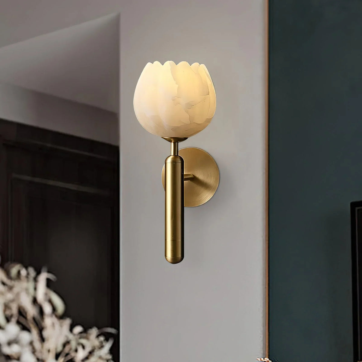 Mian Wall Lamp - view 2 | Metavaya