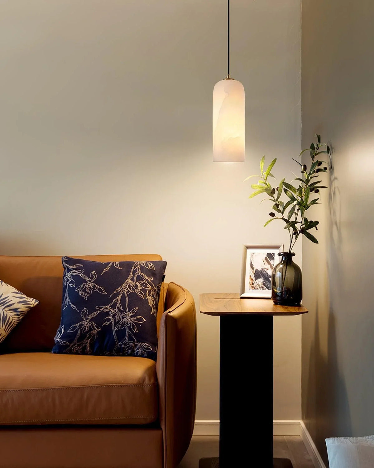 Metavaya Pendant lamp Dia 10cm x H 26cm / ∅ 3.9″ x H 10.2″ / Brass Monty Pendant Lamp 6938617813130 M2023110701-1