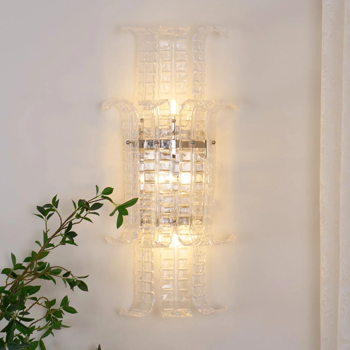 Leaf Shaped Transparent Glass Wall Lamp - view 4 | Metavaya