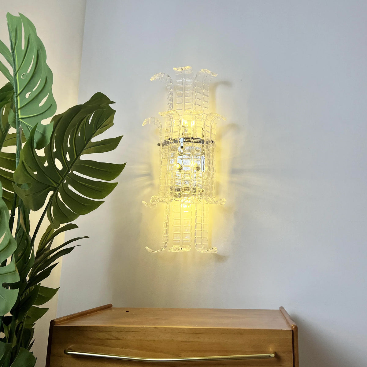 Leaf Shaped Transparent Glass Wall Lamp - view 3 | Metavaya