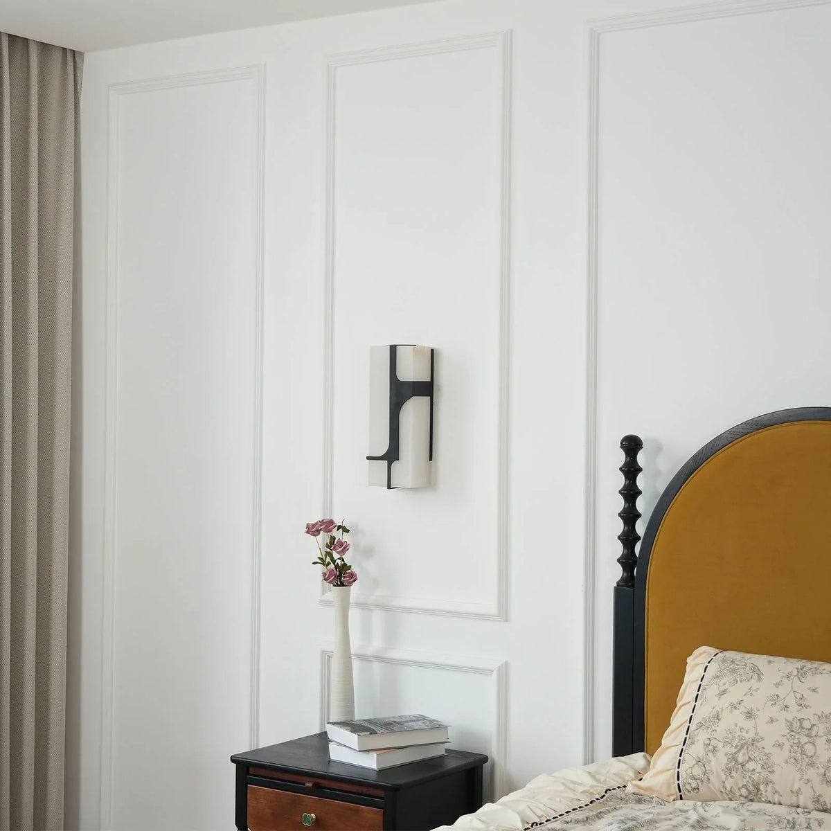 Ariel Wall Light - view 2 | Metavaya